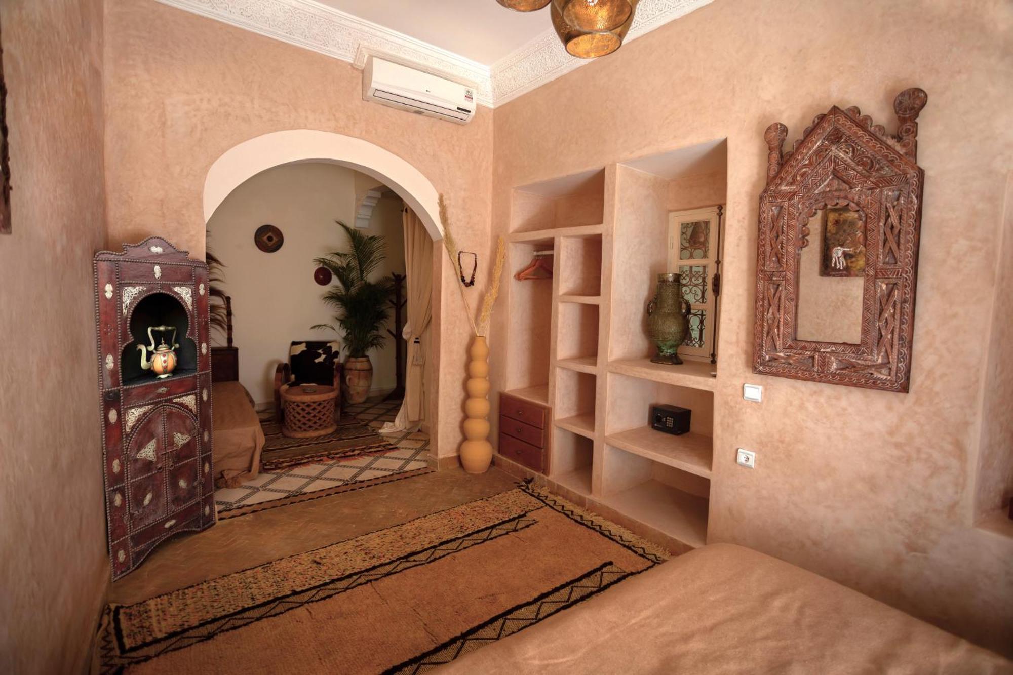 Riad Miss Caracal Marrakesh Exterior photo
